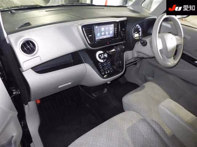 MITSUBISHI EK SPACE