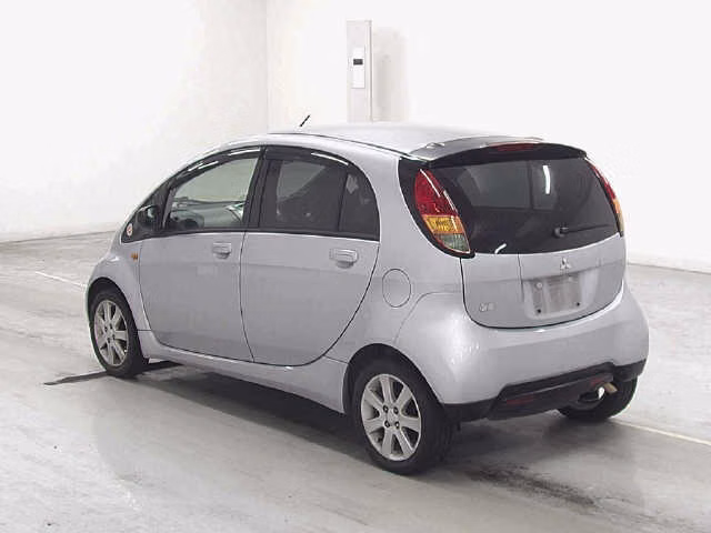 MITSUBISHI I