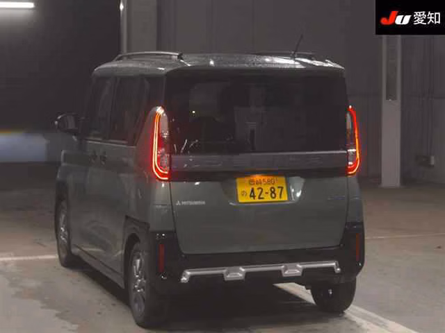 MITSUBISHI DELICA MINI