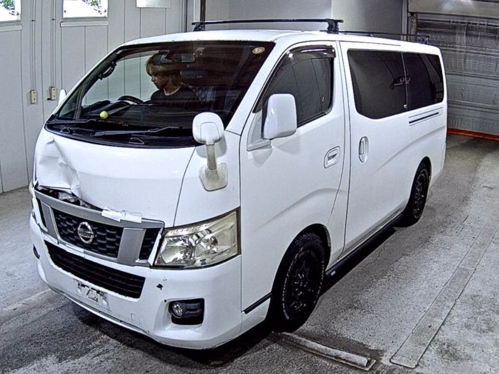 NISSAN NV350 CARAVAN