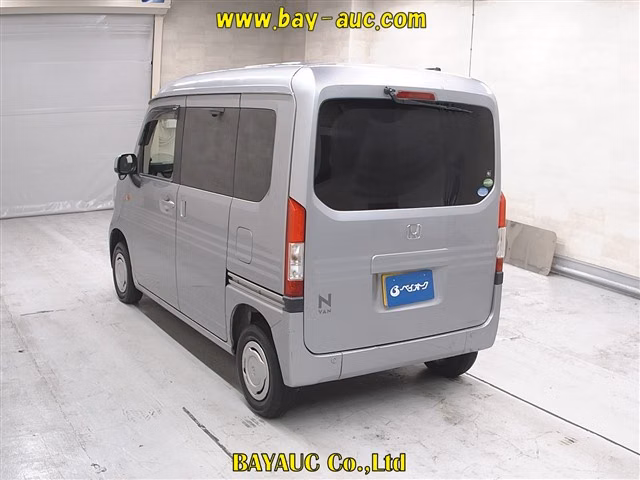HONDA N-VAN