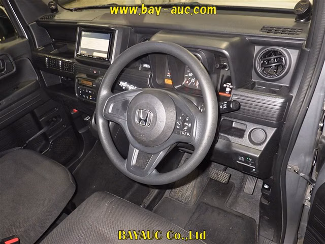 HONDA N-VAN