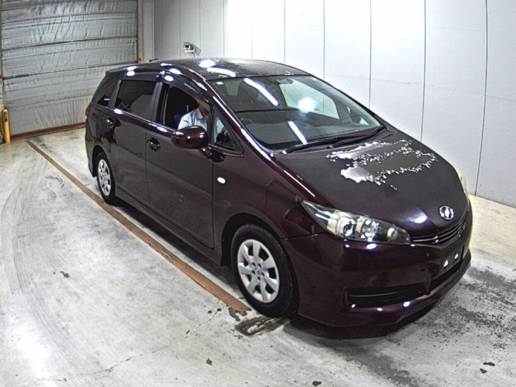 TOYOTA WISH