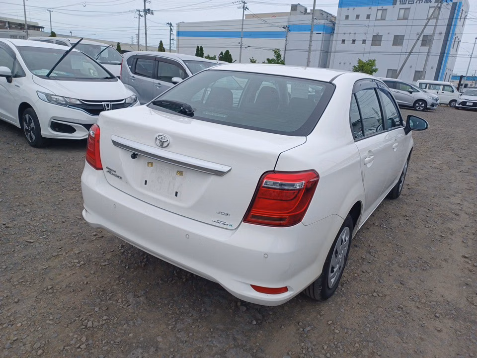 TOYOTA COROLLA AXIO