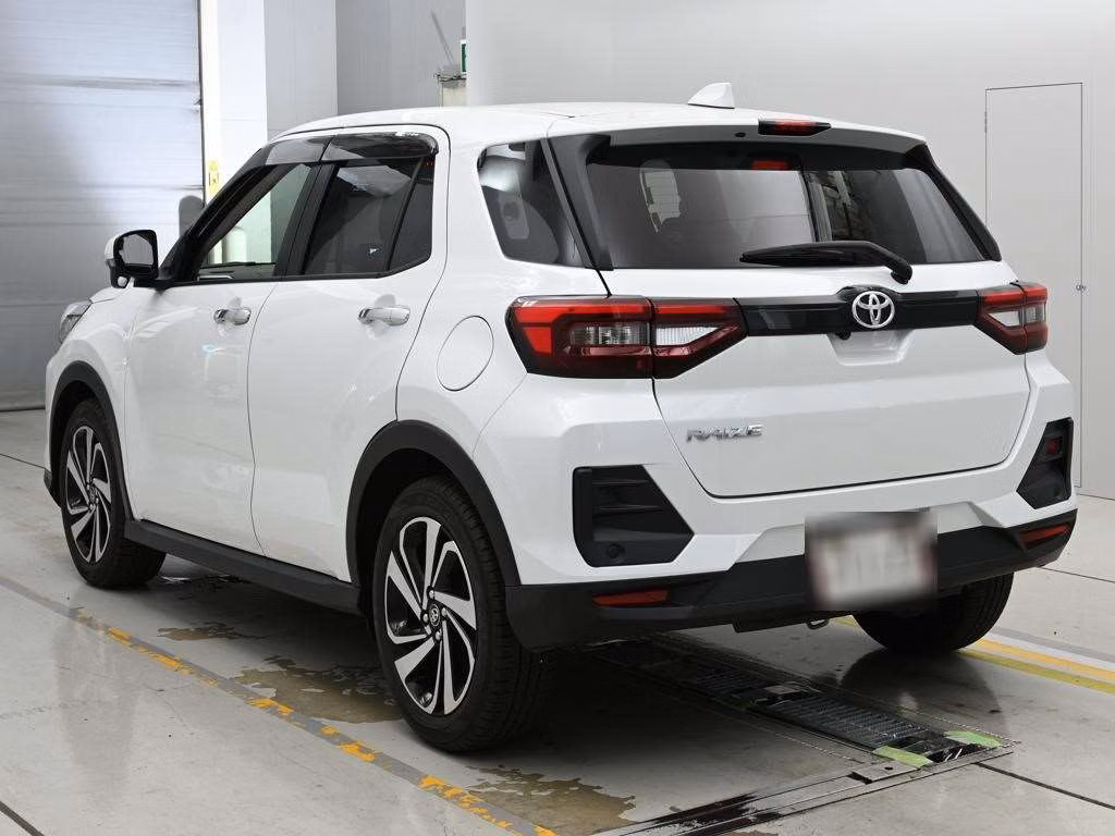 TOYOTA RAIZE