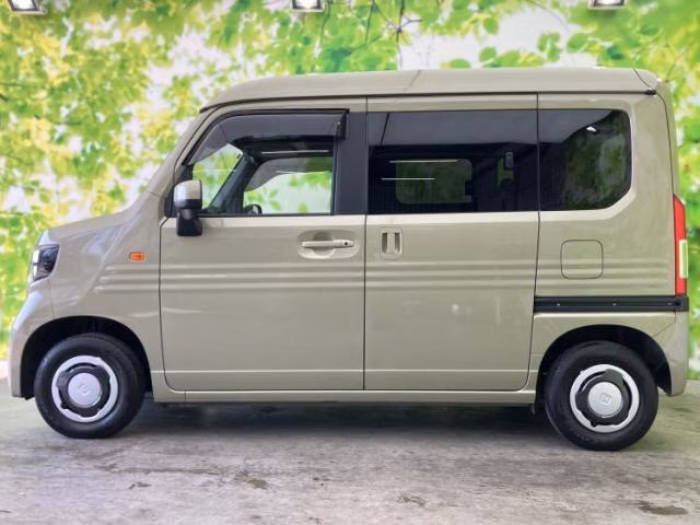 HONDA N-VAN