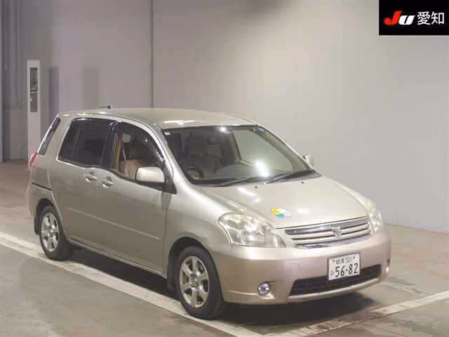 Toyota Raum
