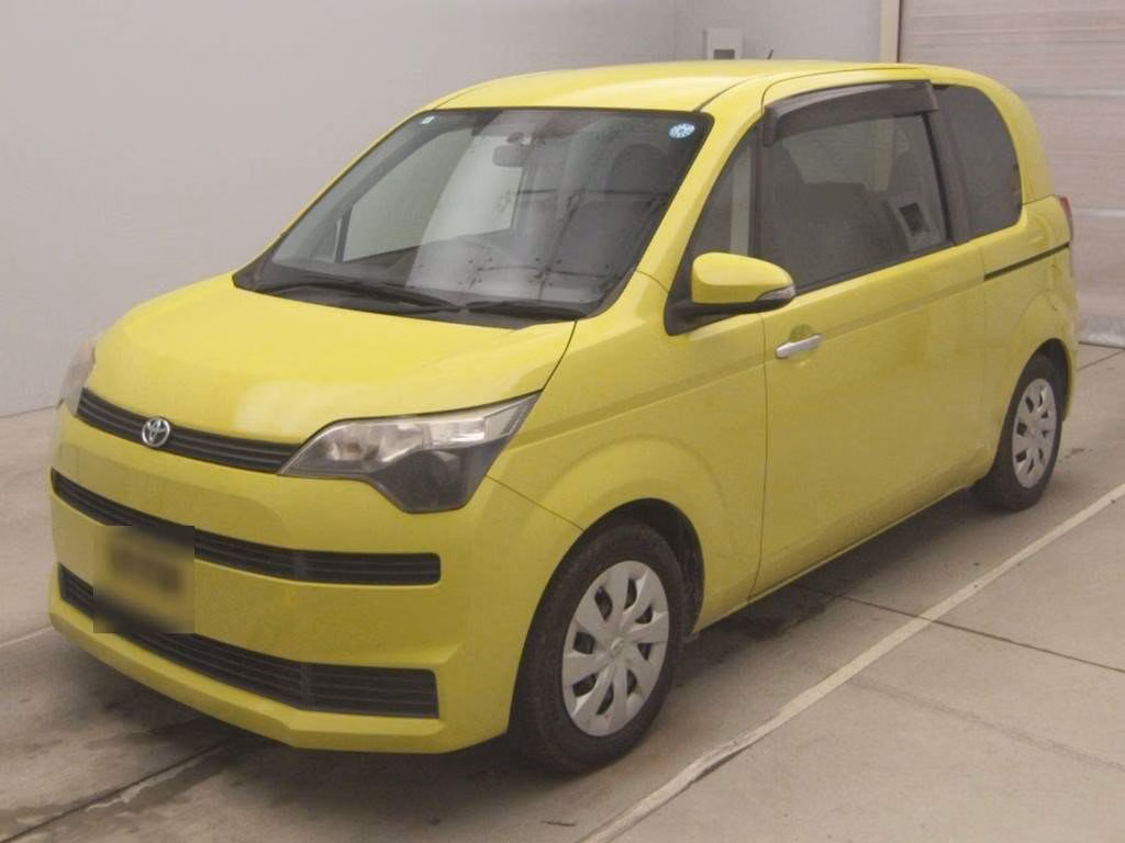 TOYOTA SPADE