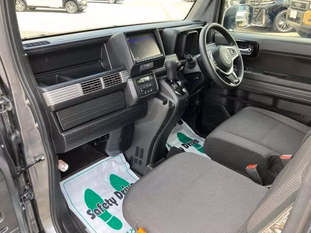 HONDA N-VAN
