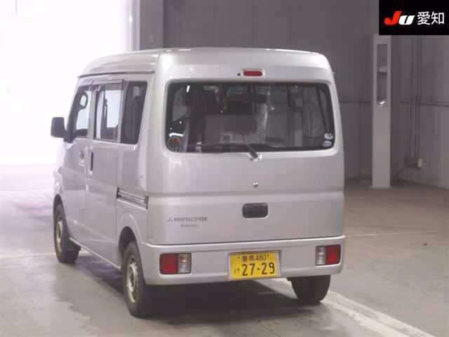 MITSUBISHI MINICAB