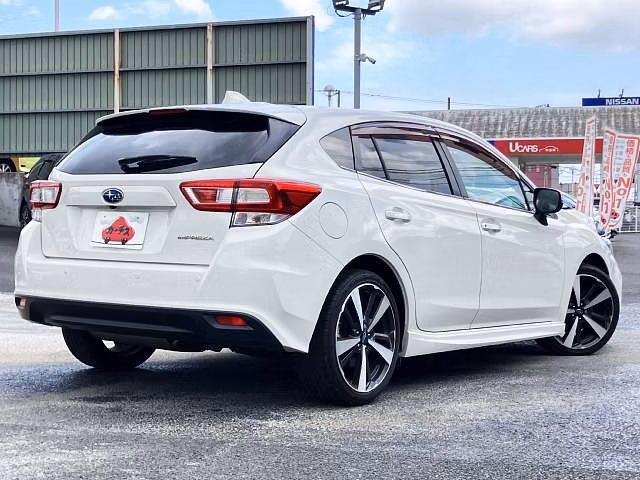 SUBARU IMPREZA