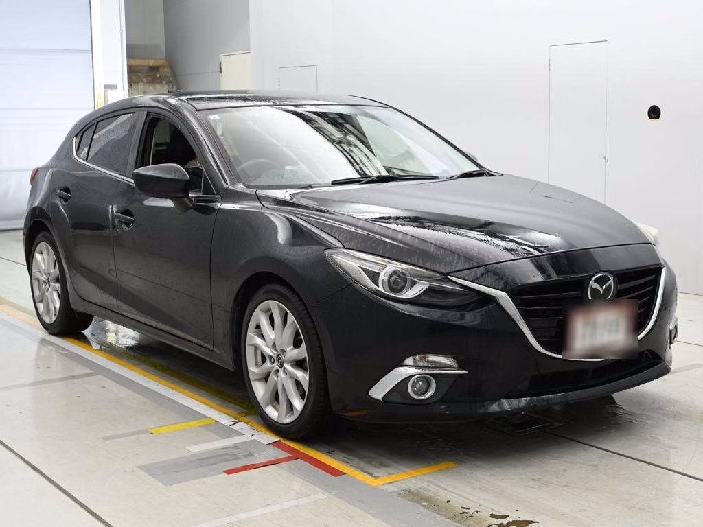 MAZDA AXELA