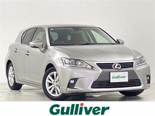 LEXUS CT200H