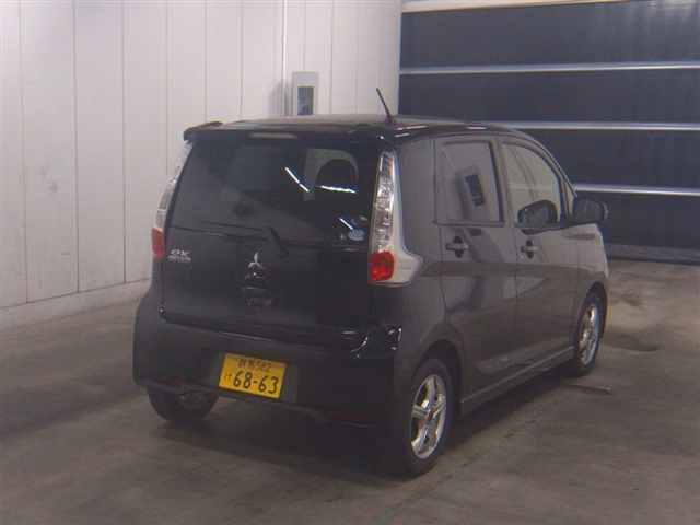 MITSUBISHI EK CUSTOM
