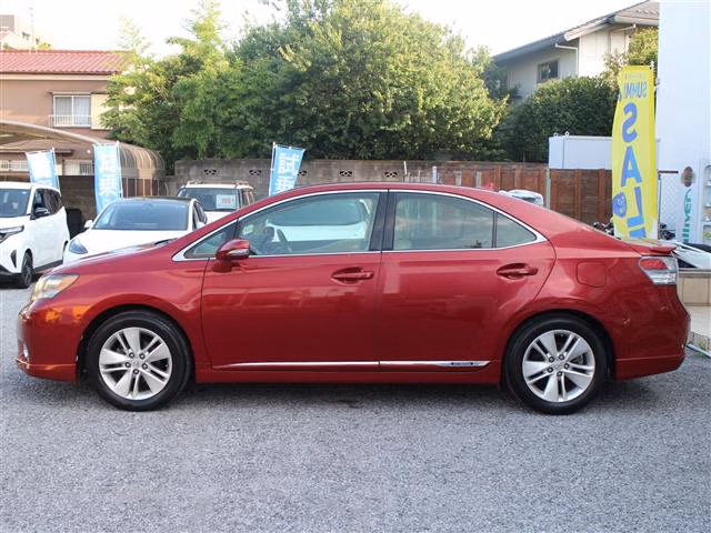 Lexus HS250h