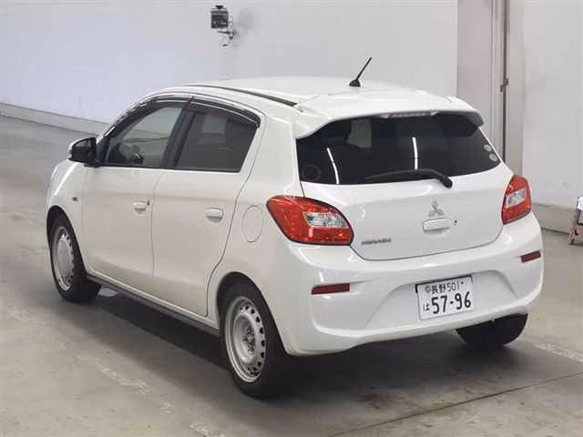 MITSUBISHI MIRAGE