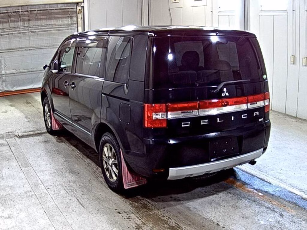 MITSUBISHI DELICA D:5