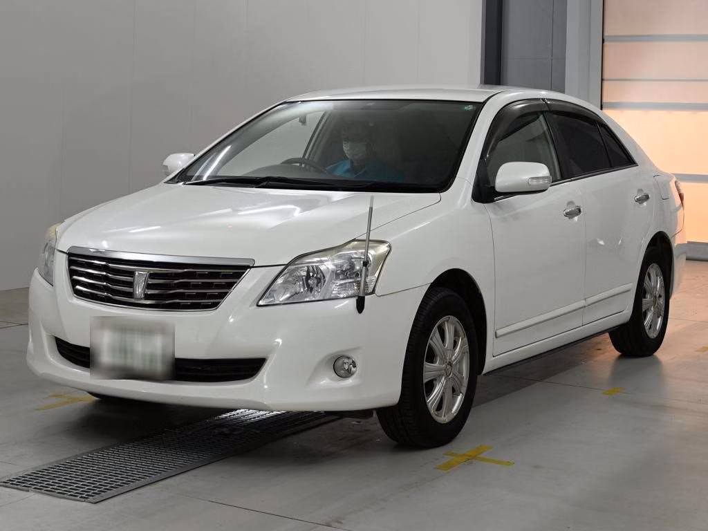 TOYOTA PREMIO