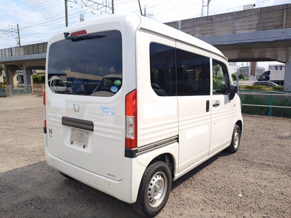 HONDA N-VAN