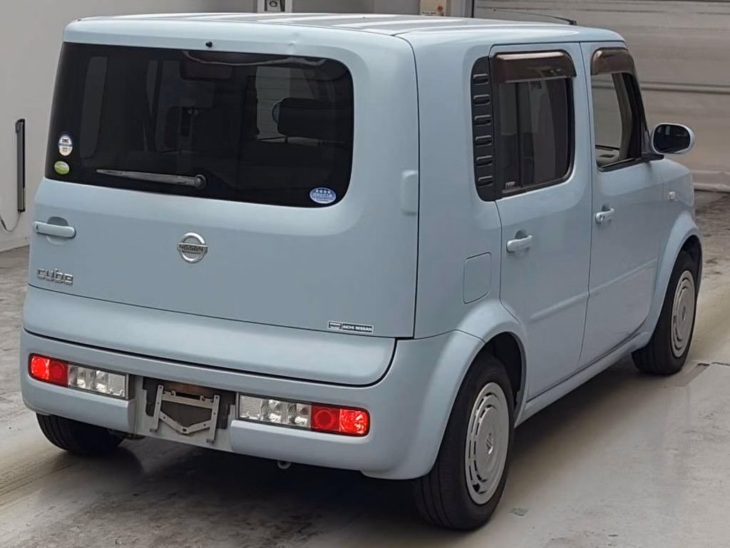 NISSAN CUBE