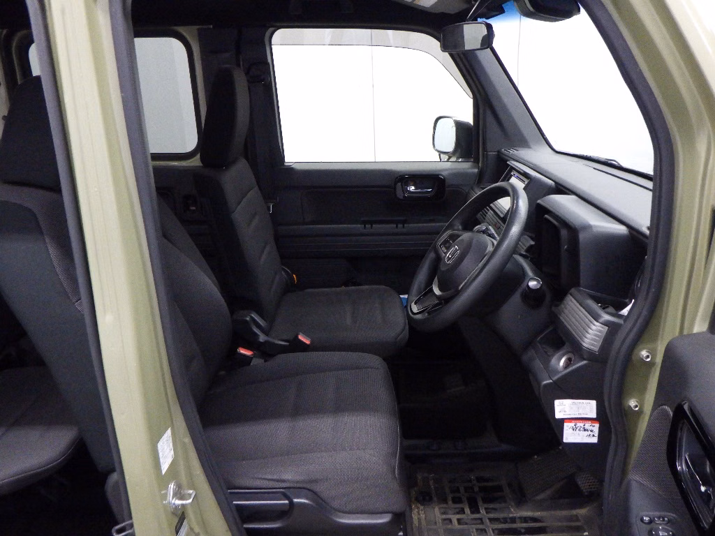 HONDA N-VAN