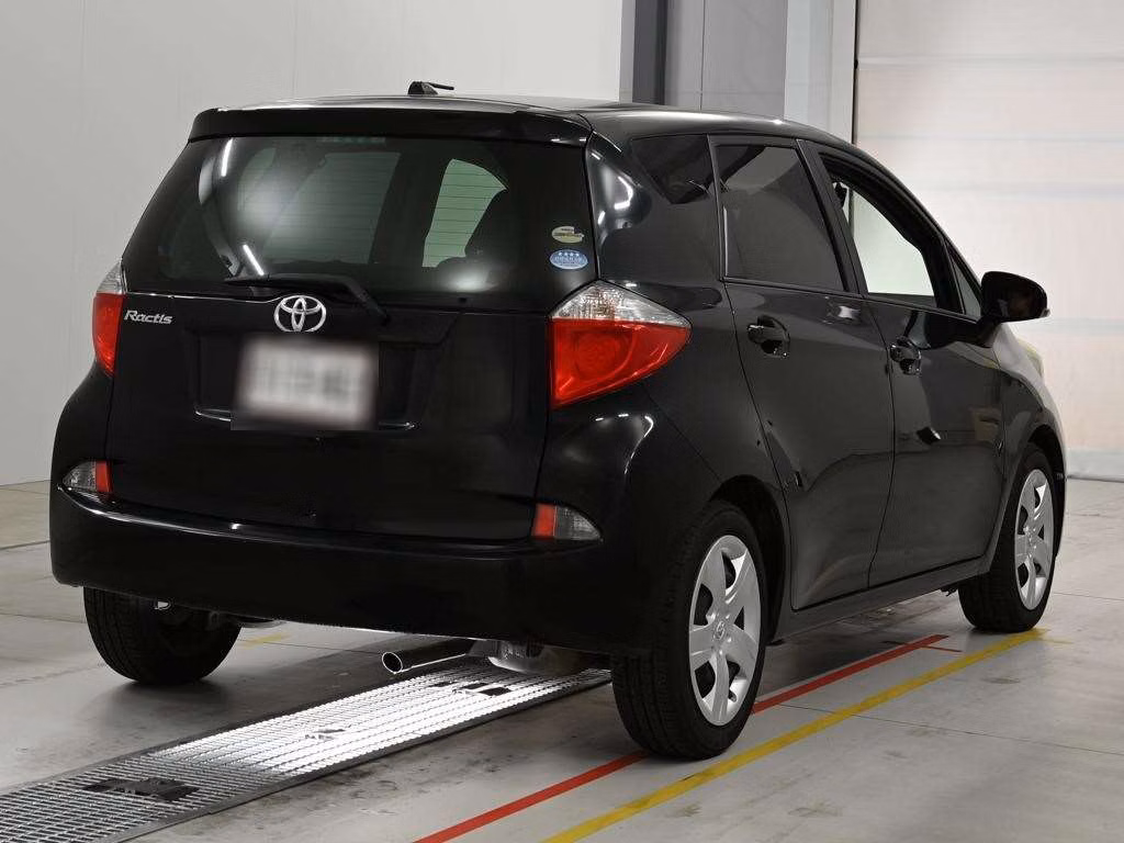 TOYOTA RACTIS