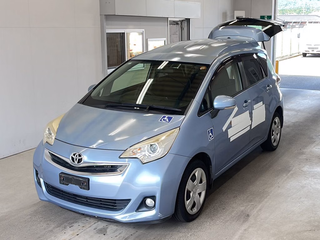 TOYOTA RACTIS