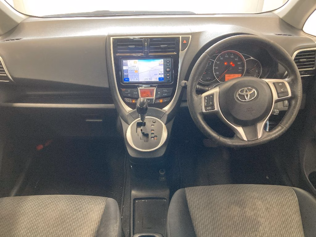 TOYOTA RACTIS