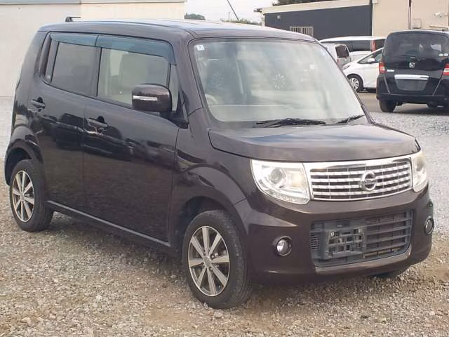NISSAN MOCO