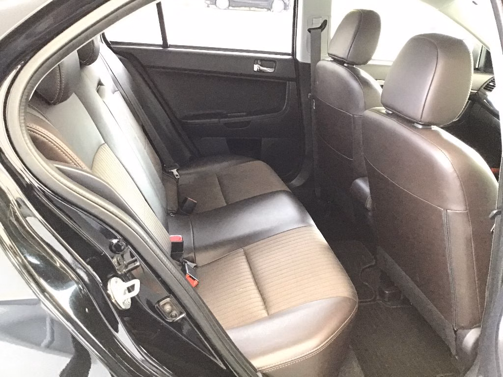 MITSUBISHI GALANT FORTIS