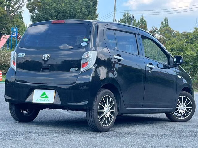 TOYOTA PIXIS EPOCH