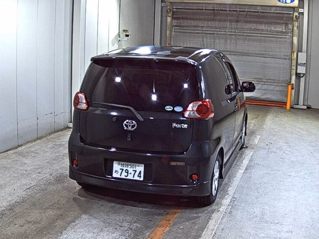 TOYOTA PORTE
