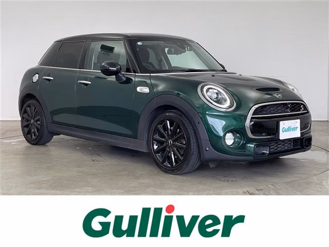 MINI HATCH