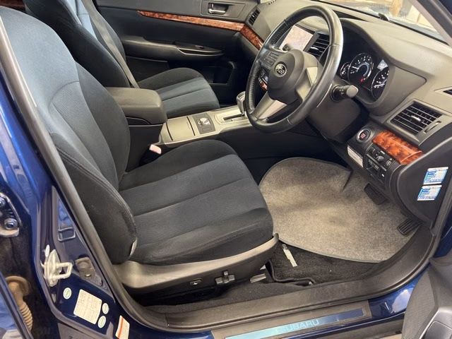 SUBARU OUTBACK