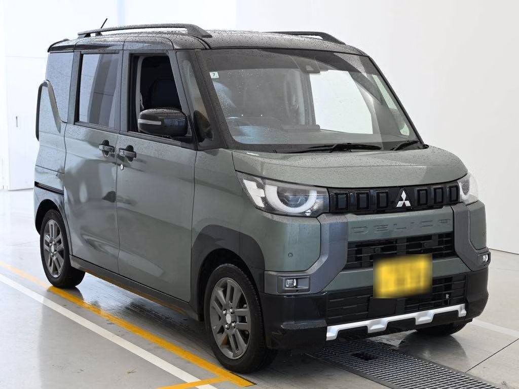 MITSUBISHI DELICA MINI