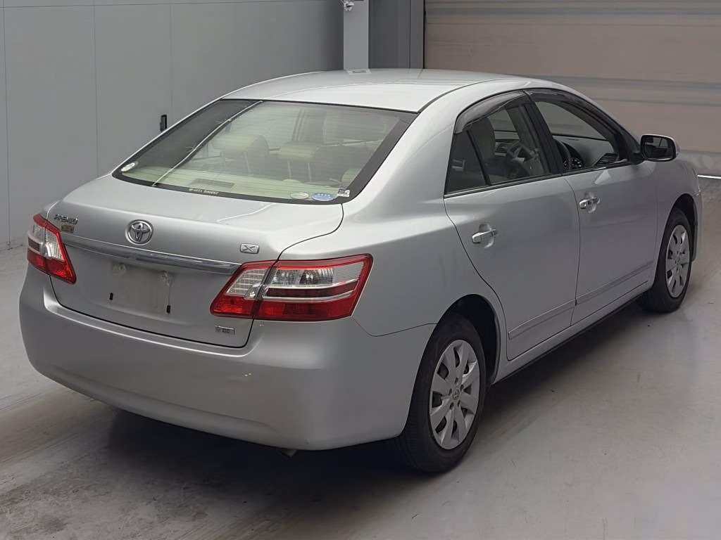 TOYOTA PREMIO