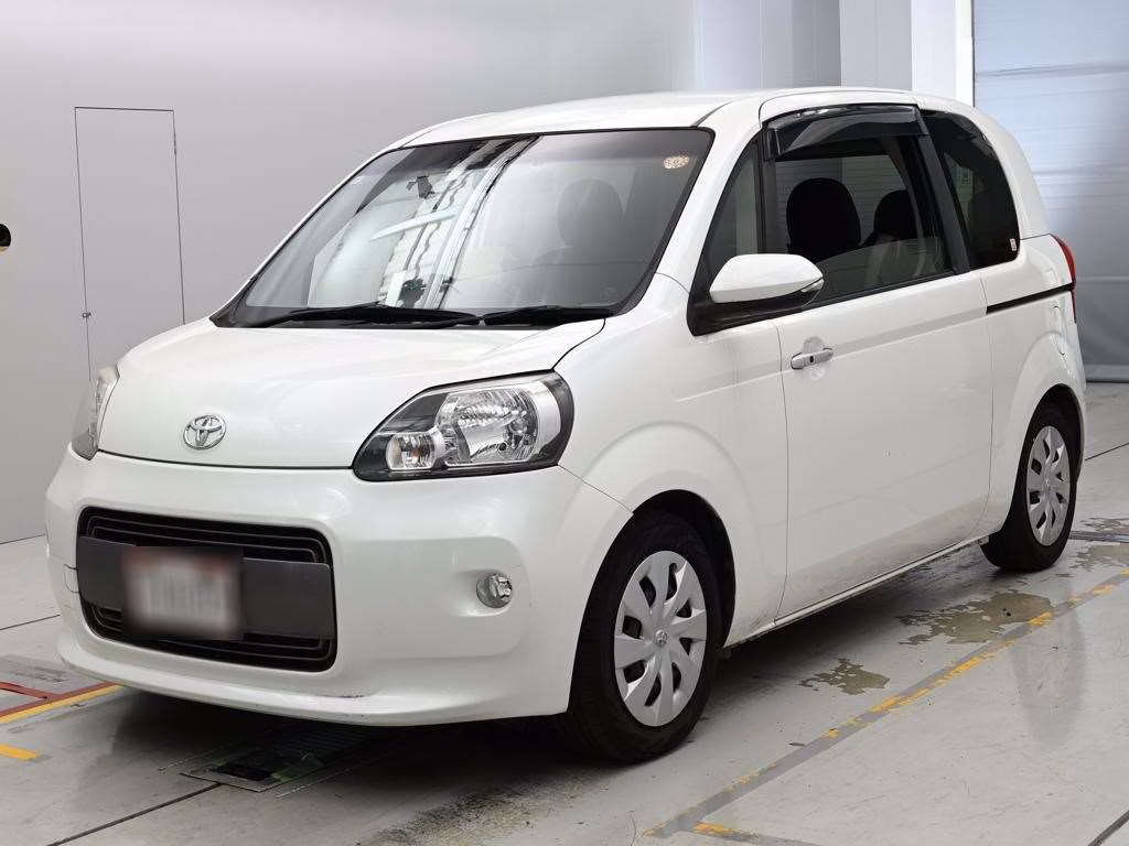 TOYOTA PORTE
