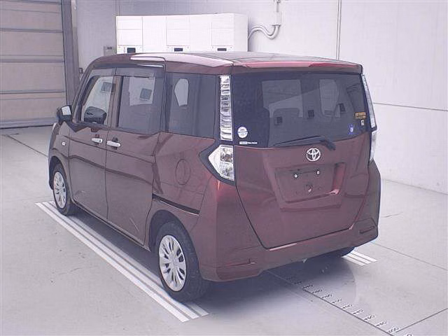 TOYOTA TANK