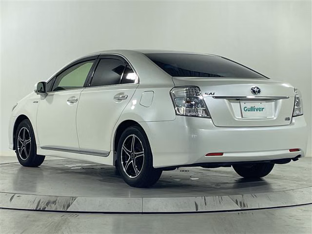 TOYOTA SAI