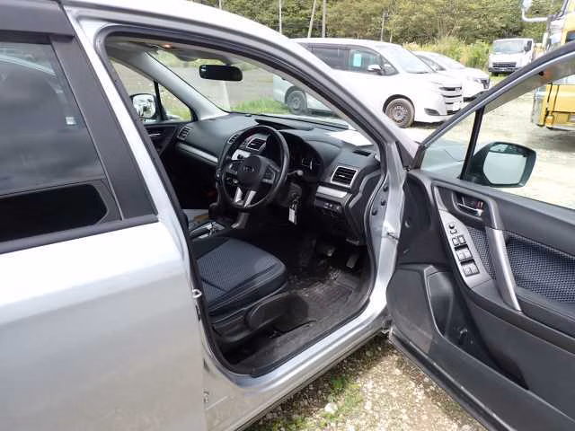 SUBARU FORESTER