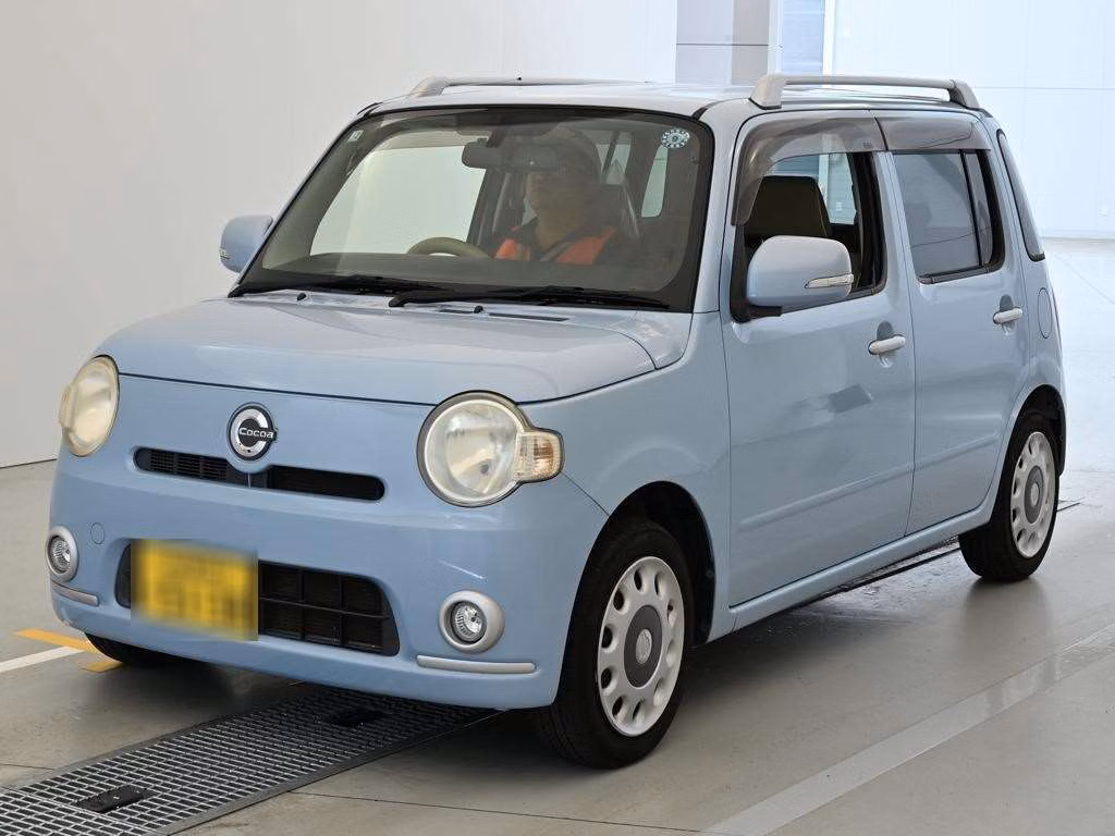 Daihatsu Mira Cocoa