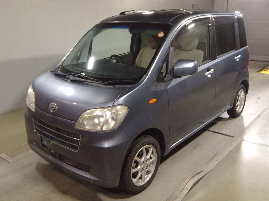 DAIHATSU TANTO EXE