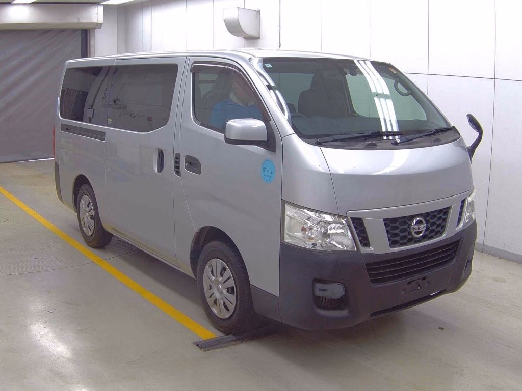 NISSAN NV350 CARAVAN