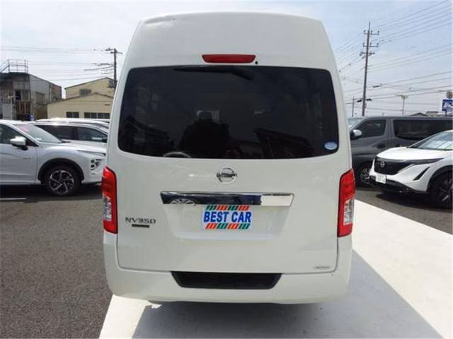 NISSAN NV350 CARAVAN