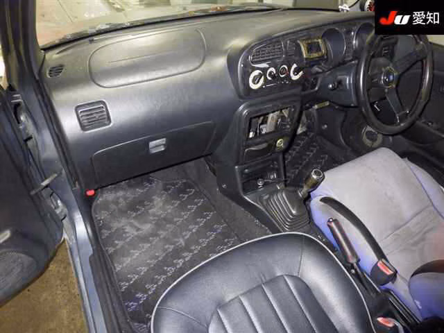 DAIHATSU MIRA GINO