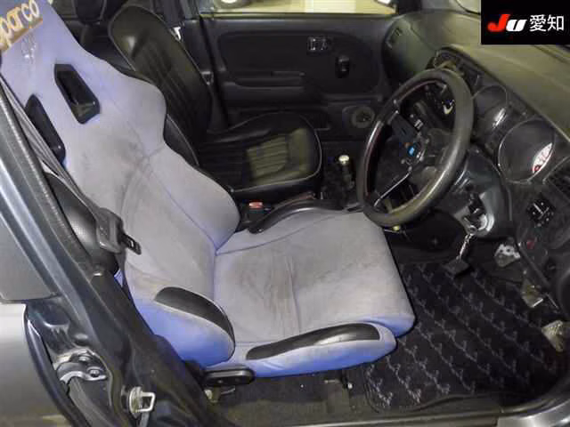 DAIHATSU MIRA GINO