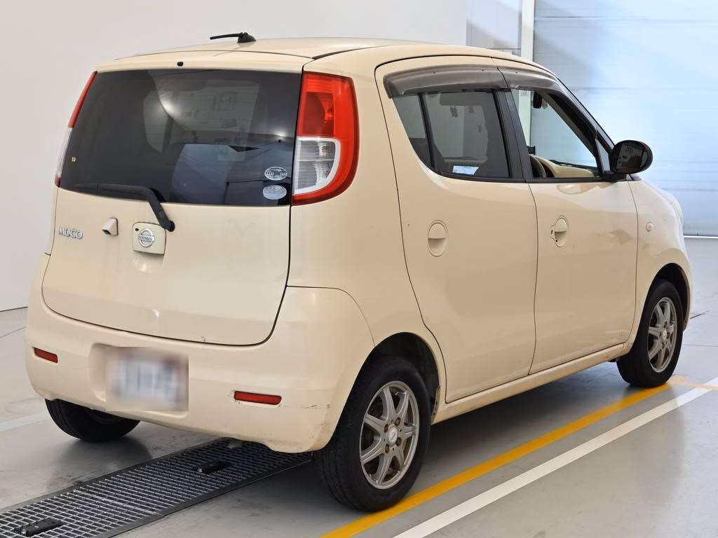 NISSAN MOCO