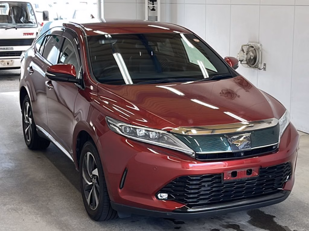 TOYOTA HARRIER