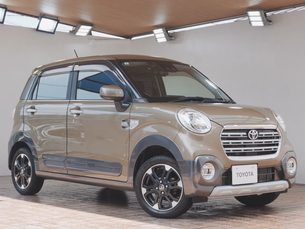 Toyota Pixis Joy