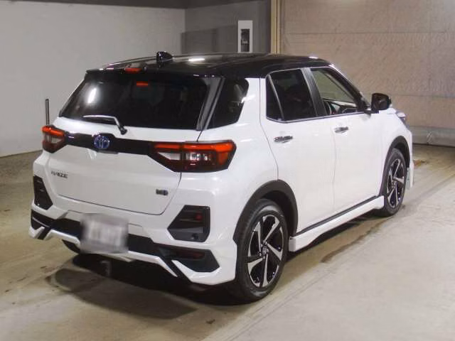 TOYOTA RAIZE
